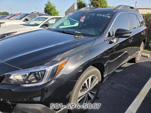 Used 2019 Subaru Outback 3.6R Limited AWD/4WD image 5