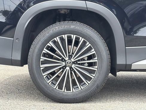 New 2026 Volkswagen Tiguan S AWD/4WD image 5