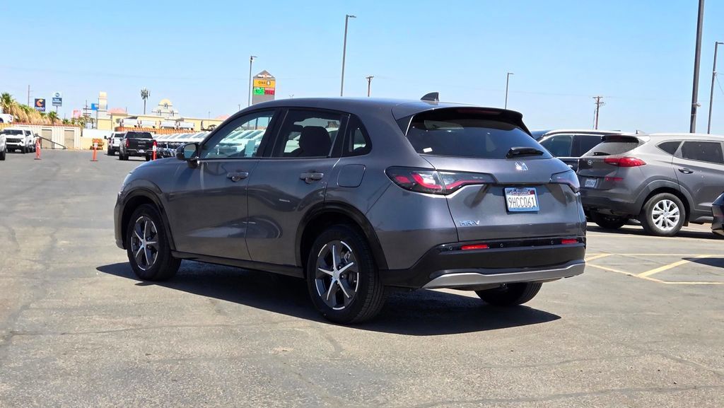 Used 2024 Honda HR-V EX-L image 6