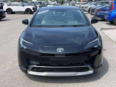 Used 2023 Toyota Prius Limited AWD/4WD image 36