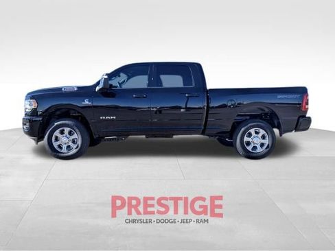 New 2024 RAM 2500 Big Horn w/ Sport Appearance Package AWD/4WD image 6
