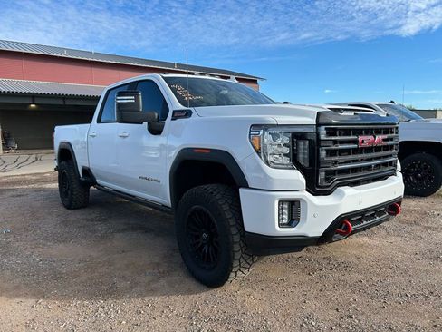Used 2023 GMC Sierra 2500 AT4 w/ AT4 Premium Plus Package image 2