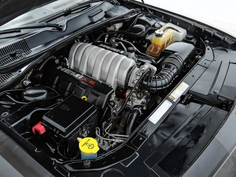 Used 2009 Dodge Challenger SRT8 image 44