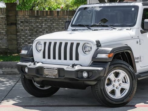 Used 2021 Jeep Wrangler Unlimited Sport AWD/4WD image 13