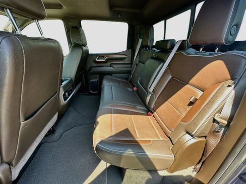 Used 2022 GMC Sierra 1500 Denali w/ Denali Reserve Package AWD/4WD image 27