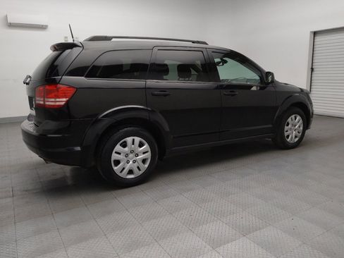Used 2019 Dodge Journey SE image 10