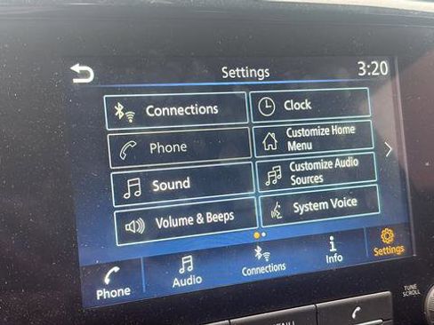Used 2024 Nissan Frontier SV w/ Technology Package AWD/4WD image 22