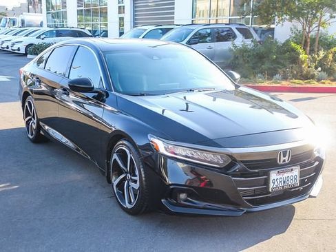 Used 2021 Honda Accord Sport image 3