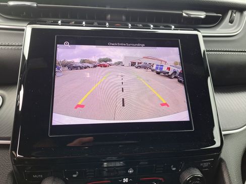 New 2025 Jeep Grand Cherokee Laredo w/ MOPAR Finishing Package image 9