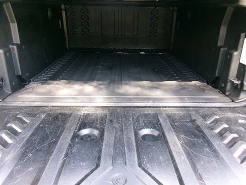 Used 2003 Chevrolet Avalanche 4x4 w/ Suspension Package, Off-Road image 41