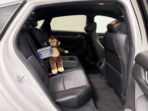 Used 2020 Honda Accord Sport image 25