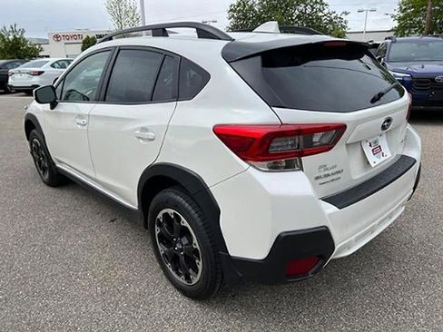 Certified 2023 Subaru Crosstrek 2.0i Premium AWD/4WD image 5
