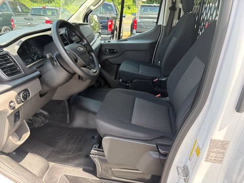Certified 2025 Ford Transit 250 Low Roof w/ Exterior Upgrade Package RWD image 11
