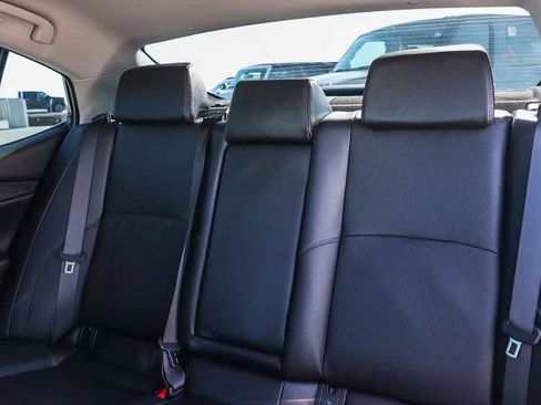 Used 2025 Toyota Camry XLE FWD image 17