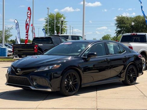 Used 2024 Toyota Camry XSE image 8