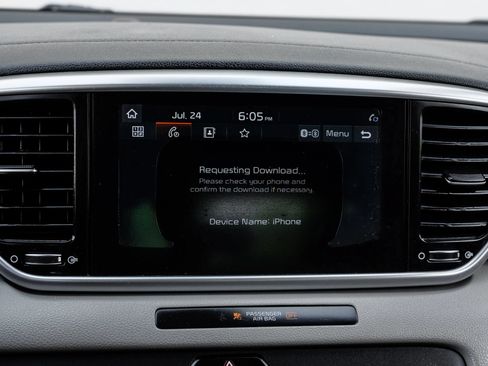 Used 2020 Kia Sportage LX w/ LX Popular Package FWD image 32