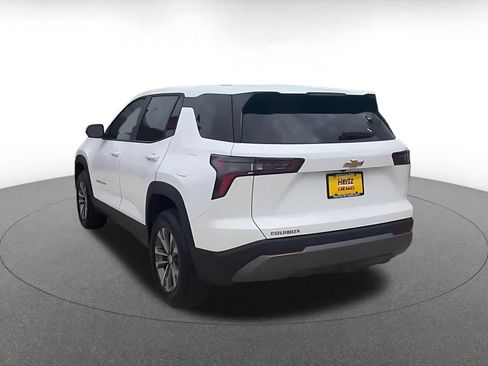 Used 2025 Chevrolet Equinox LT FWD image 11