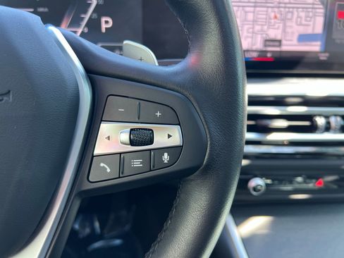 Used 2024 BMW 330e xDrive image 35