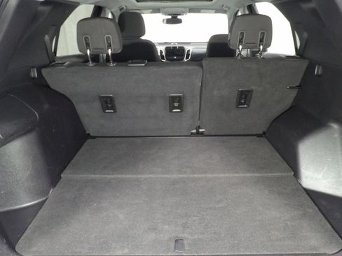 Used 2018 Chevrolet Equinox LT w/ Sun & Infotainment Package image 6