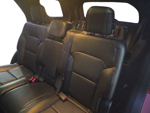 Used 2018 Ford Explorer Limited image 13