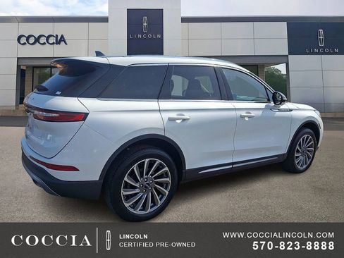 Certified 2023 Lincoln Corsair Reserve w/ Equipment Group 201A AWD/4WD image 4