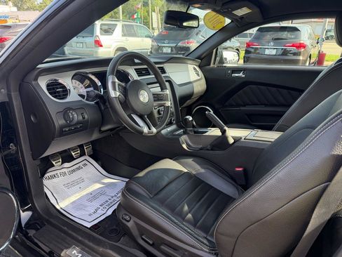 Used 2011 Ford Mustang Premium w/ 202A Rapid Spec Order Code RWD image 10