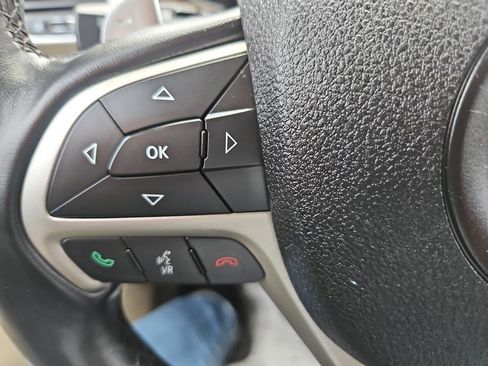 Used 2015 Jeep Grand Cherokee Laredo w/ Quick Order Package 23E image 25