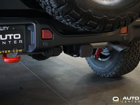 Used 2026 Jeep Wrangler Unlimited Rubicon AWD/4WD image 8