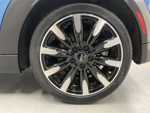 Certified 2023 MINI Cooper S FWD image 23