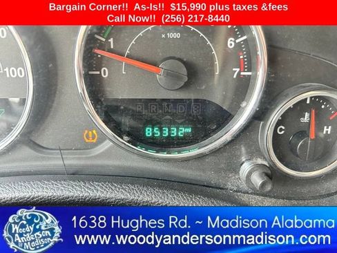 Used 2015 Jeep Wrangler Sport AWD/4WD image 10