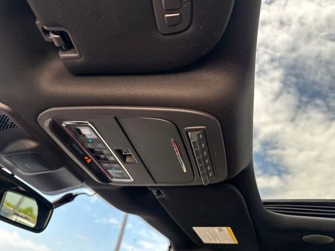 Used 2025 Ford F150 Raptor AWD/4WD image 29
