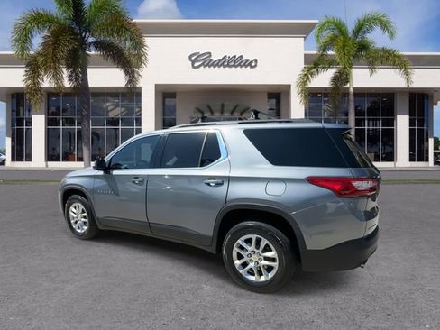 Used 2020 Chevrolet Traverse LT image 10