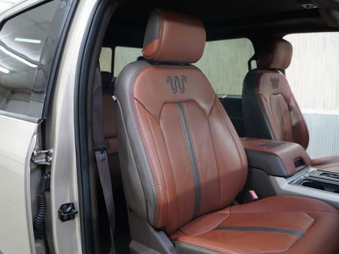 Used 2018 Ford F150 King Ranch w/ Equipment Group 601A Luxury AWD/4WD image 28
