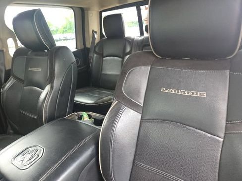Used 2020 RAM 3500 Laramie AWD/4WD image 6