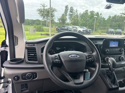 Used 2024 Ford Transit 250 Low Roof w/ Exterior Upgrade Package RWD image 12