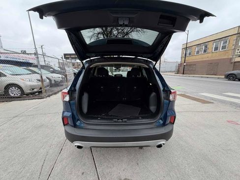 Used 2020 Ford Escape SE image 20