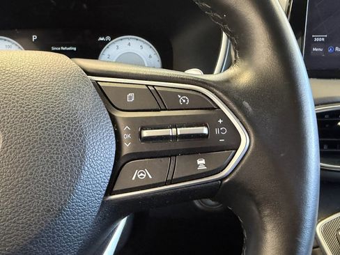 Used 2022 Hyundai Santa Fe SEL w/ Convenience + Premium Package AWD/4WD image 11