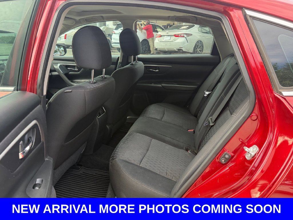 Used 2016 Nissan Altima 2.5 SV w/ Convenience Package FWD image 10