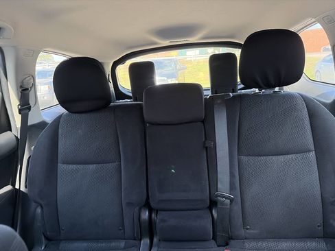 Used 2015 Nissan Pathfinder S image 12