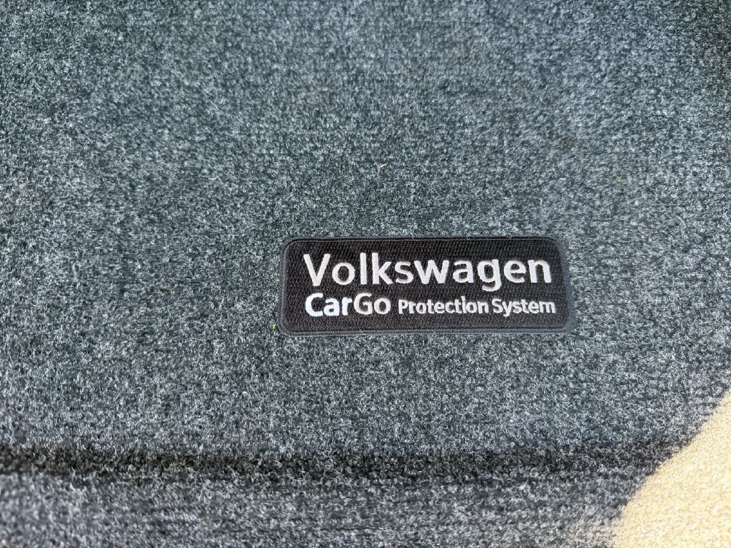 Certified 2023 Volkswagen Taos SE FWD image 29