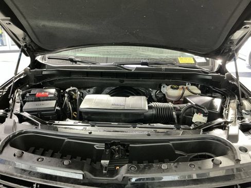 Used 2023 Chevrolet Suburban RST w/ Luxury Package AWD/4WD image 27