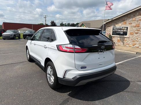 Used 2024 Ford Edge SEL w/ Convenience Package AWD/4WD image 3