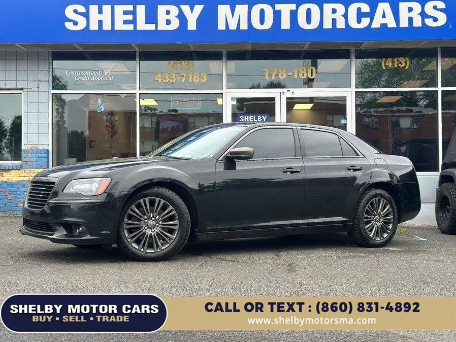 Used 2014 Chrysler 300 C AWD/4WD image 19
