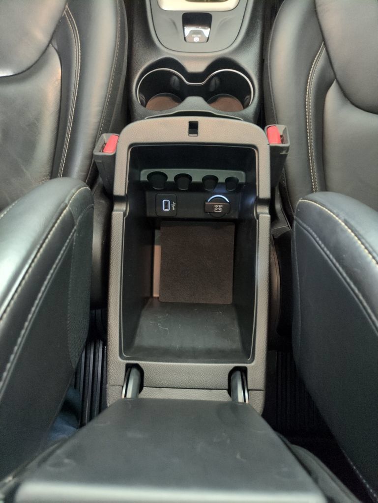 Used 2018 Jeep Cherokee Limited AWD/4WD image 30
