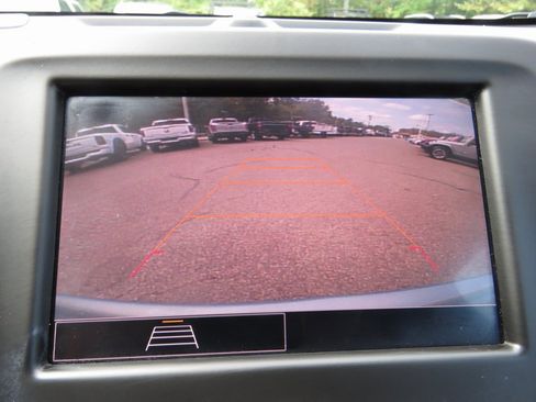 Used 2022 Chevrolet Equinox LT image 25