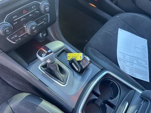 Used 2018 Dodge Charger R/T Scat Pack w/ Dynamics Package image 15