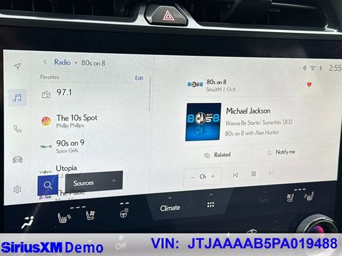 Used 2023 Lexus RZ 450e Premium w/ Technology Package image 33