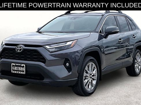 Used 2025 Toyota RAV4 XLE Premium FWD image 13