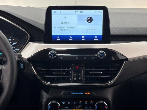 Used 2022 Ford Escape SEL image 13