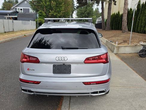 Used 2018 Audi SQ5 Premium Plus w/ Navigation Package AWD/4WD image 6